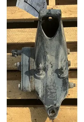 PETERBILT 384 Cab Mount Bracket