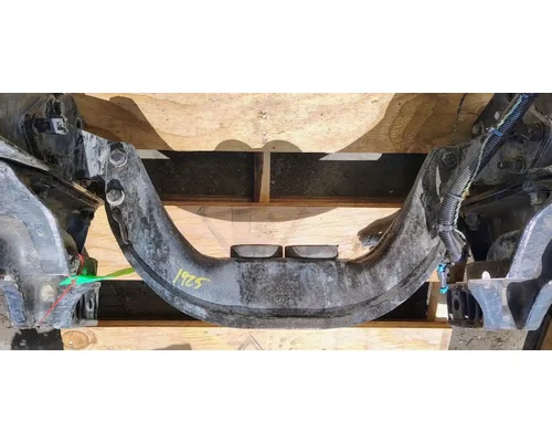 PETERBILT 384 Crossmember