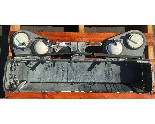 PETERBILT 384 Crossmember