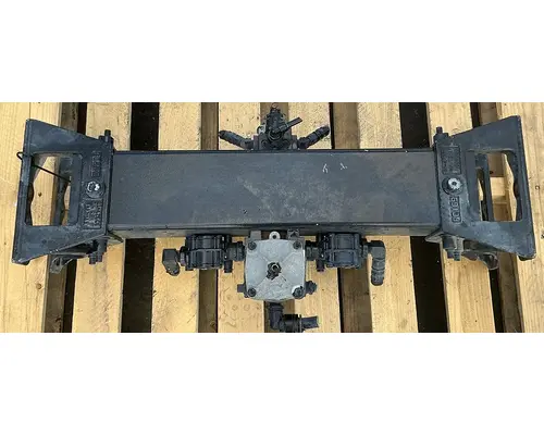PETERBILT 384 Crossmember