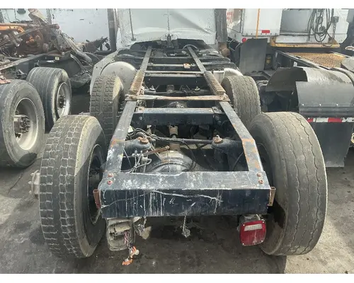 PETERBILT 384 Crossmember