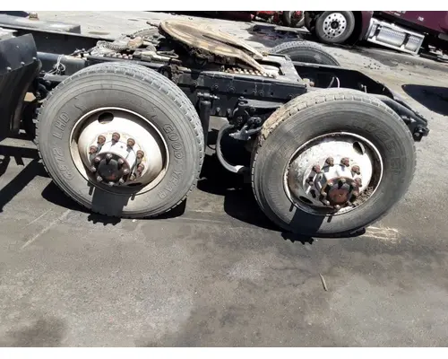 PETERBILT 384 Cutoff Tandem Axle