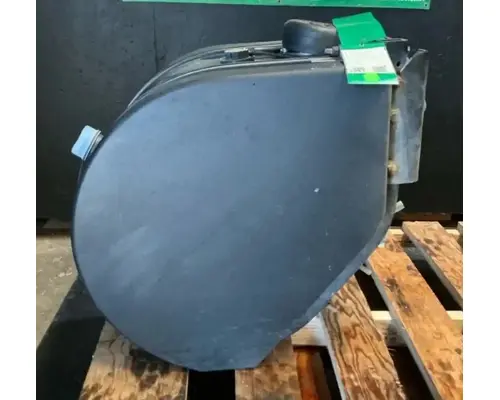 PETERBILT 384 DEF Tank