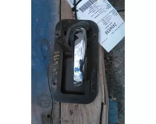 PETERBILT 384 DOOR HANDLE