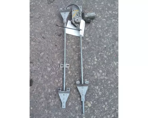 PETERBILT 384 DOOR WINDOW REGULATOR