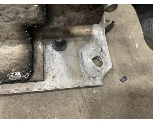 PETERBILT 384 DPF (Diesel Particulate Filter)