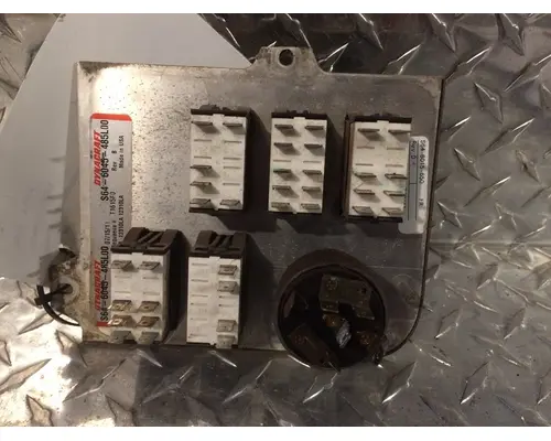 PETERBILT 384 Dash  Console Switch