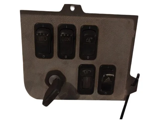 PETERBILT 384 Dash  Console Switch