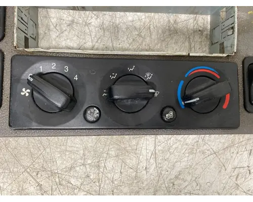 PETERBILT 384 Dash  Console Switch