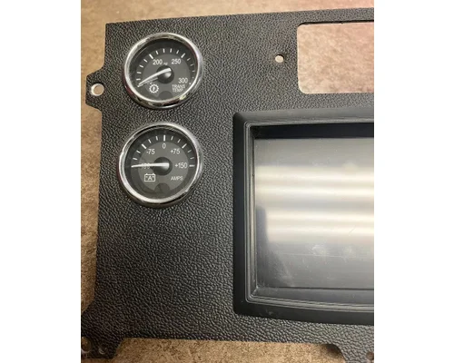 PETERBILT 384 Dash Panel