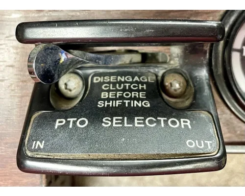 PETERBILT 384 Dash Panel