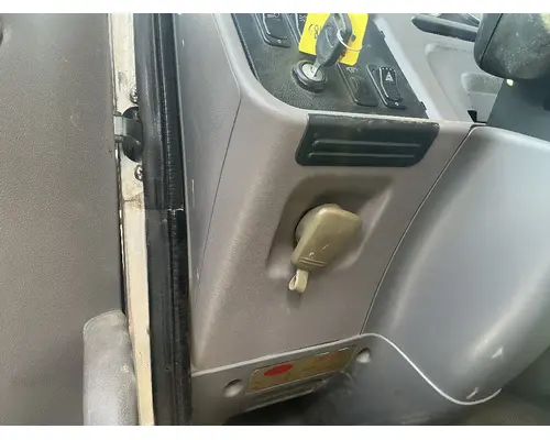 PETERBILT 384 Dash Panel