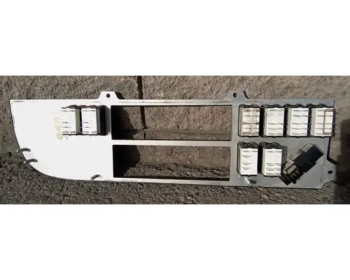 PETERBILT 384 DashConsole Switch