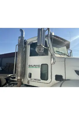 PETERBILT 384 Door Assembly, Front