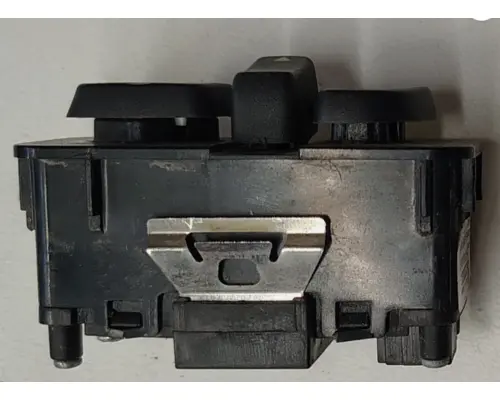 PETERBILT 384 Door Electrical Switch