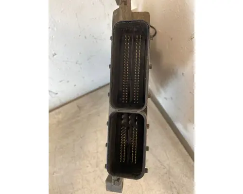 PETERBILT 384 ECM (EGR Maintenance Reminder)
