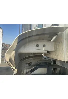 PETERBILT 384 Fender Extension