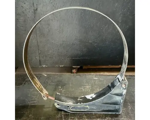 PETERBILT 384 Fuel Tank Brackets