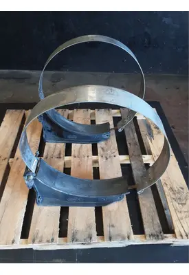 PETERBILT 384 Fuel Tank Brackets