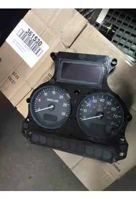 PETERBILT 384 GAUGE CLUSTER