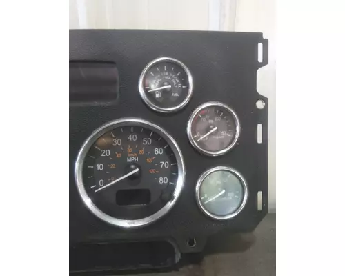 PETERBILT 384 GAUGE CLUSTER