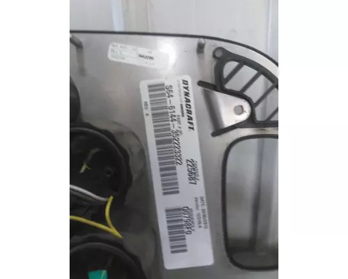 PETERBILT 384 GAUGE CLUSTER