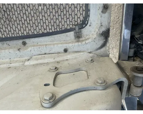PETERBILT 384 Hood Hinge