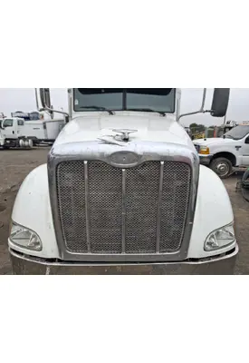 PETERBILT 384 Hood