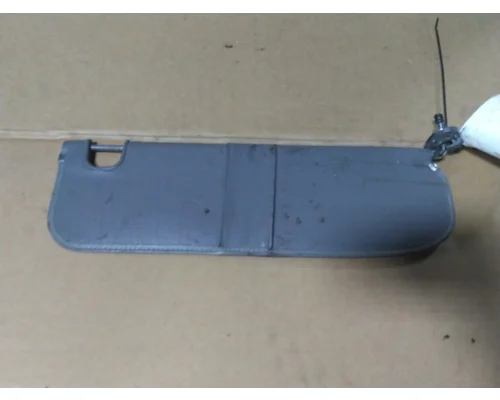 PETERBILT 384 INTERIOR SUN VISOR