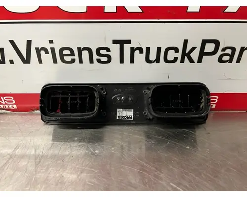 PETERBILT 384 Interior Parts, Misc.