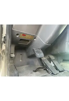 PETERBILT 384 Kick Panel, Interior