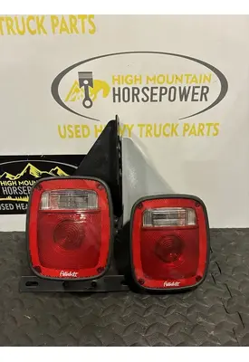 PETERBILT 384 Lamp/ stop/ tail/ turn