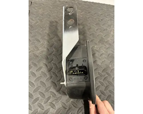 PETERBILT 384 Lamp stop tail turn