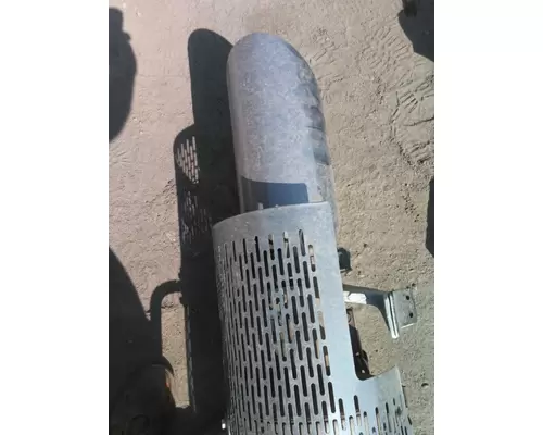 PETERBILT 384 MUFFLER