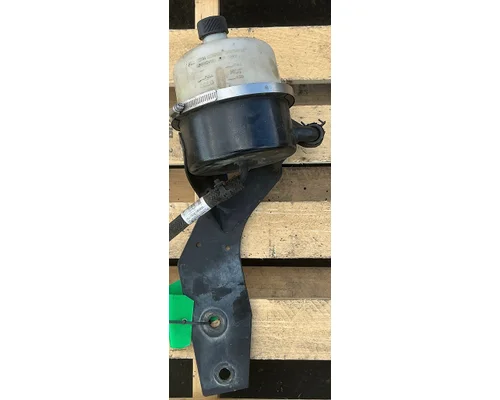 PETERBILT 384 Power Steering Fluid Reservoir