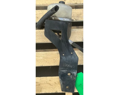 PETERBILT 384 Power Steering Fluid Reservoir