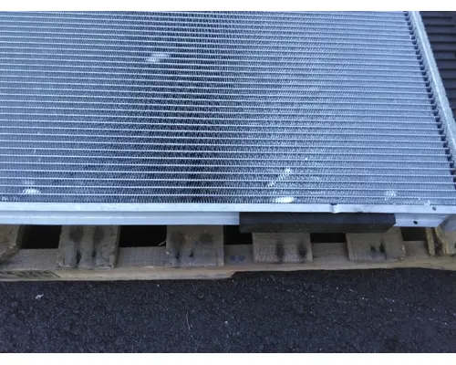 PETERBILT 384 RADIATOR ASSEMBLY