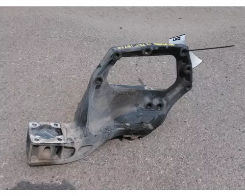 PETERBILT 384 SPRING HANGER