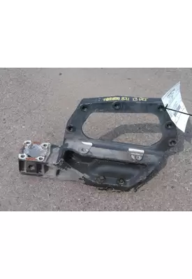 PETERBILT 384 SPRING HANGER