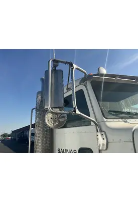 PETERBILT 384 Side View Mirror