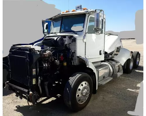 PETERBILT 384 Vehicle For Sale