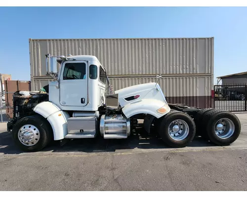 PETERBILT 384 Vehicle For Sale