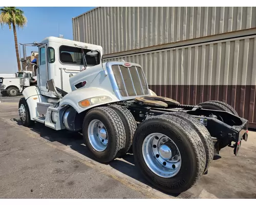 PETERBILT 384 Vehicle For Sale