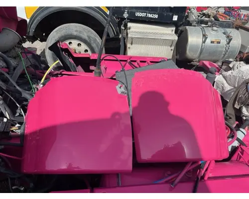 PETERBILT 384 Vehicle For Sale