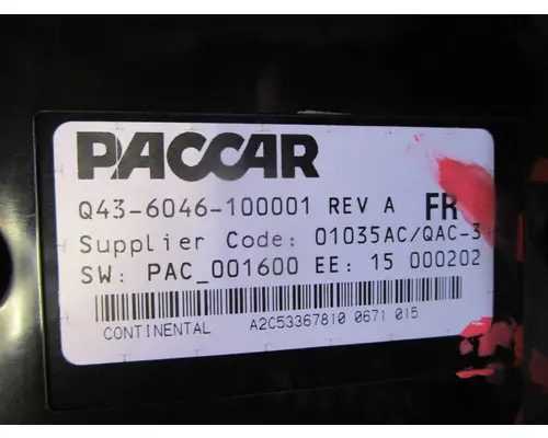 PETERBILT 385_Q43-6046-100001 Instrument Cluster