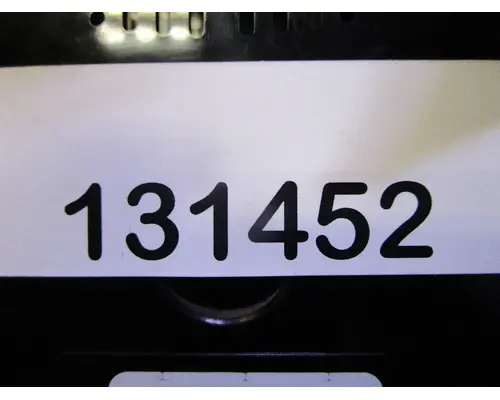 PETERBILT 385_Q43-6046-100001 Instrument Cluster