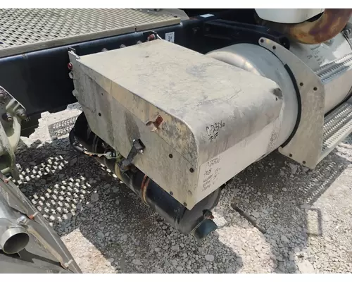 PETERBILT 385 Battery Box