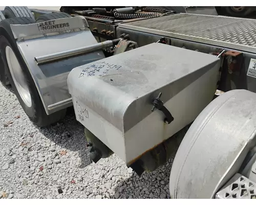 PETERBILT 385 Battery Box