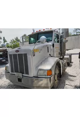 PETERBILT 385 Bumper Assembly, Front