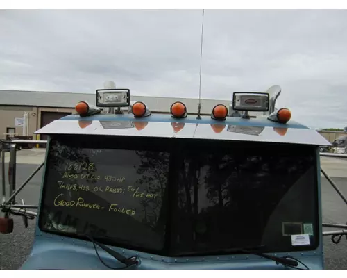 PETERBILT 385 CAB CLIP